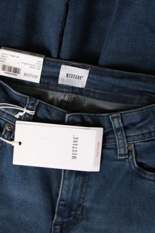 Damen Jeans Mustang, Größe XL, Farbe Blau, Preis € 47,94