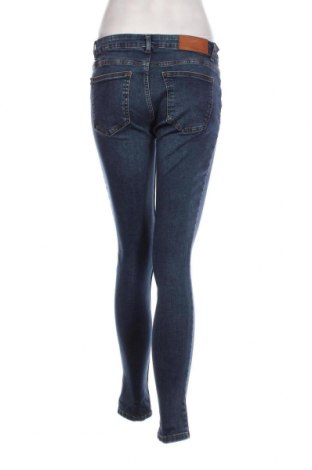 Damen Jeans Noisy May, Größe M, Farbe Blau, Preis 7,35 €