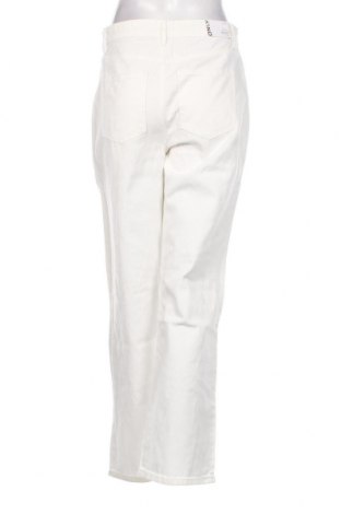 Γυναικείο Τζίν ONLY, Μέγεθος M, Χρώμα Λευκό, Τιμή 16,67 €