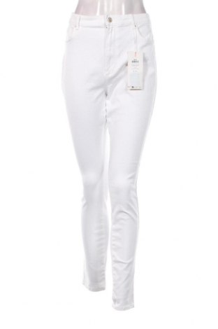 Γυναικείο Τζίν ONLY, Μέγεθος XL, Χρώμα Λευκό, Τιμή 21,83 €