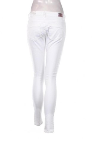 Damen Jeans ONLY, Größe M, Farbe Weiß, Preis 39,69 €