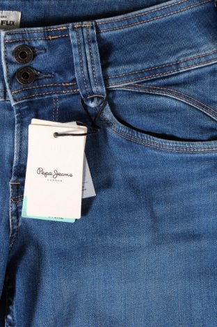 Дамски дънки Pepe Jeans, Размер L, Цвят Син, Цена 34,40 лв.