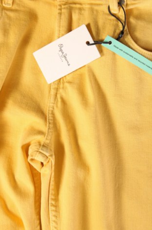 Дамски дънки Pepe Jeans, Размер S, Цвят Жълт, Цена 68,80 лв.