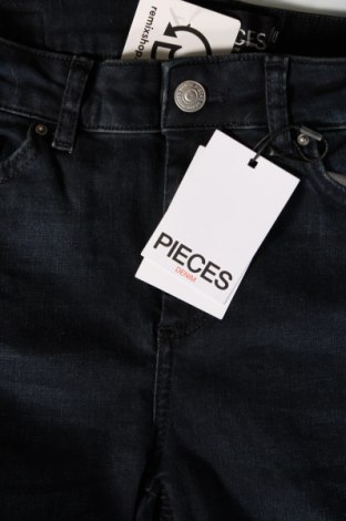 Dámské džíny  Pieces, Velikost M, Barva Modrá, Cena  585,00 Kč