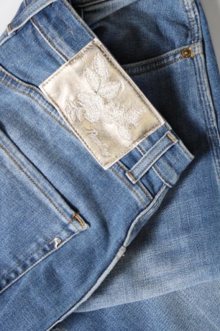 Damskie jeansy Replay, Rozmiar M, Kolor Niebieski, Cena 543,75 zł