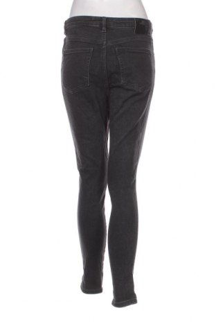 Damen Jeans Reserved, Größe M, Farbe Grau, Preis 6,23 €