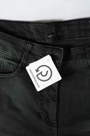 Damen Jeans Stella, Größe M, Farbe Grün, Preis 5,71 €