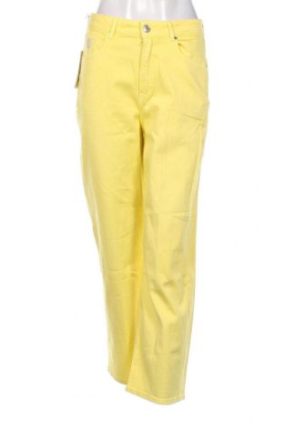 Damen Jeans Trussardi, Größe M, Farbe Gelb, Preis 47,32 €