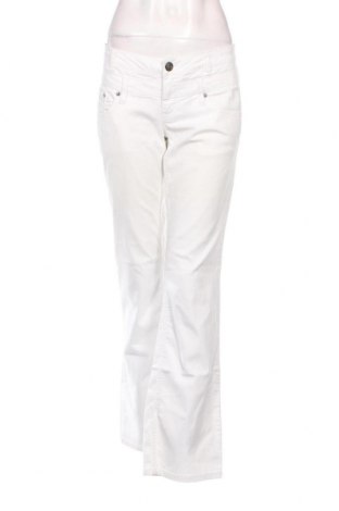 Damen Jeans Two Days Later, Größe L, Farbe Weiß, Preis 10,74 €