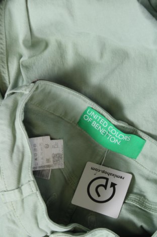 Damskie jeansy United Colors Of Benetton, Rozmiar XS, Kolor Zielony, Cena 247,89 zł