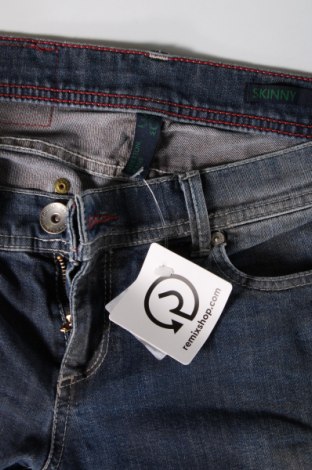 Damen Jeans United Colors Of Benetton, Größe M, Farbe Blau, Preis 13,65 €