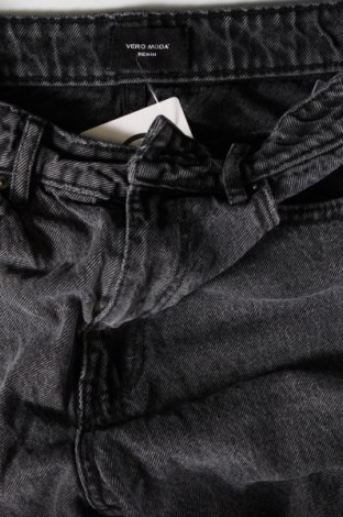 Damen Jeans Vero Moda, Größe S, Farbe Grau, Preis 5,68 €