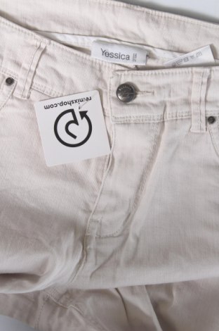 Damen Jeans Yessica, Größe M, Farbe Weiß, Preis € 7,56