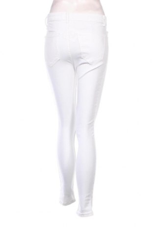 Γυναικείο Τζίν Zara, Μέγεθος S, Χρώμα Λευκό, Τιμή 8,29 €