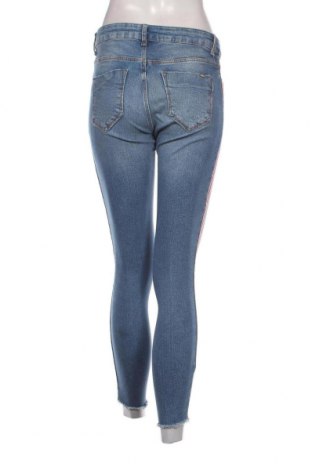 Damen Jeans Zara, Größe M, Farbe Blau, Preis 7,04 €