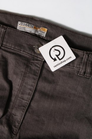Damen Jeans Zerres, Größe XL, Farbe Grau, Preis 7,42 €
