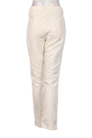 Дамски джинси C&A, Размер XL, Цвят Бял, Цена 14,50 лв.