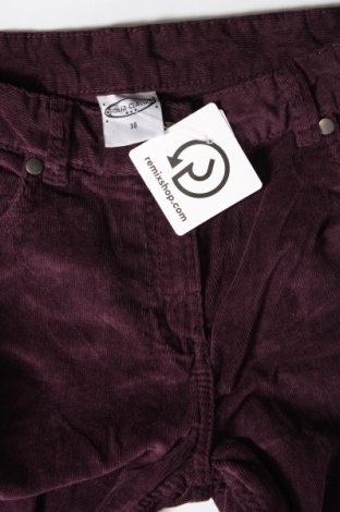 Дамски джинси Cecilia Classics, Размер M, Цвят Лилав, Цена 6,67 лв.