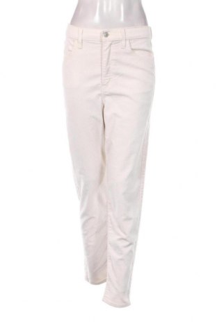Γυναικείο κοτλέ παντελόνι Levi's, Μέγεθος M, Χρώμα Εκρού, Τιμή 36,18 €