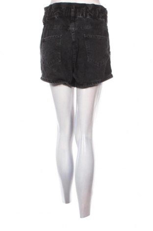 Γυναικείο κοντό παντελόνι, Μέγεθος S, Χρώμα Μαύρο, Τιμή 9,72 €