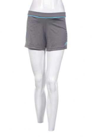 Γυναικείο κοντό παντελόνι Adidas, Μέγεθος M, Χρώμα Γκρί, Τιμή 17,39 €