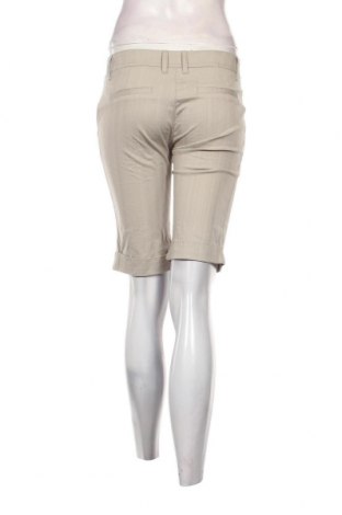 Pantaloni scurți de femei Amisu, Mărime S, Culoare Verde, Preț 25,43 Lei