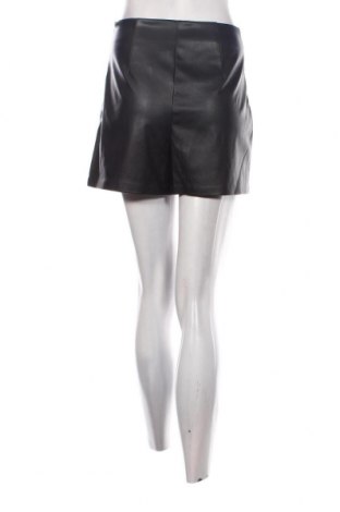 Γυναικείο κοντό παντελόνι Amisu, Μέγεθος S, Χρώμα Μαύρο, Τιμή 11,75 €