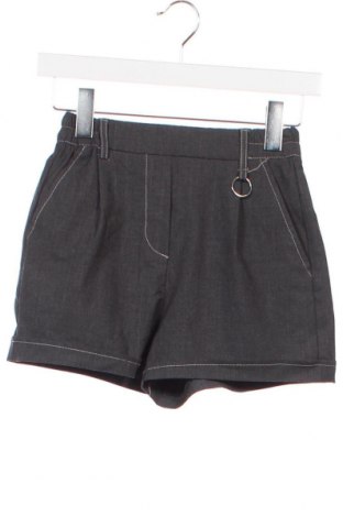 Pantaloni scurți de femei Bershka, Mărime XS, Culoare Gri, Preț 29,08 Lei