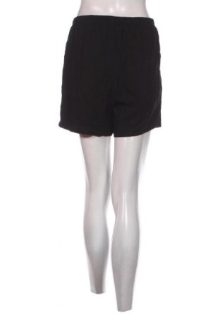 Γυναικείο κοντό παντελόνι Bik Bok, Μέγεθος M, Χρώμα Μαύρο, Τιμή 5,40 €