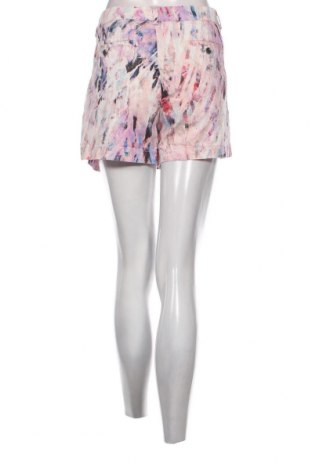 Γυναικείο κοντό παντελόνι Calvin Klein, Μέγεθος XL, Χρώμα Πολύχρωμο, Τιμή 37,18 €
