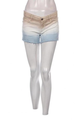 Damen Shorts Calvin Klein Jeans, Größe M, Farbe Mehrfarbig, Preis € 32,28