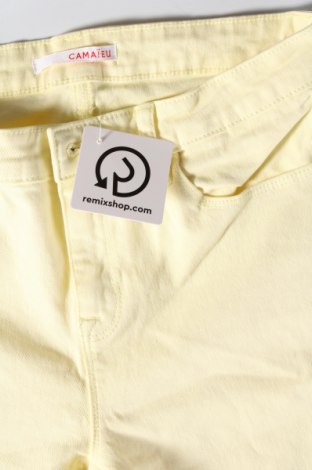 Дамски къс панталон Camaieu, Размер M, Цвят Жълт, Цена 19,00 лв.