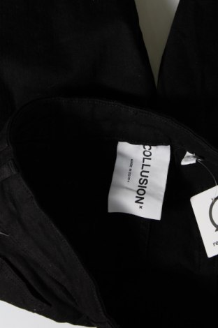 Γυναικείο κοντό παντελόνι Collusion, Μέγεθος M, Χρώμα Μαύρο, Τιμή 19,85 €