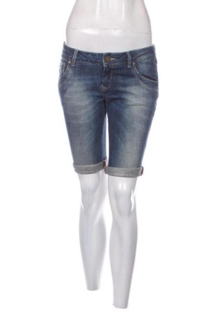 Pantaloni scurți de femei Cross, Mărime S, Culoare Albastru, Preț 52,20 Lei