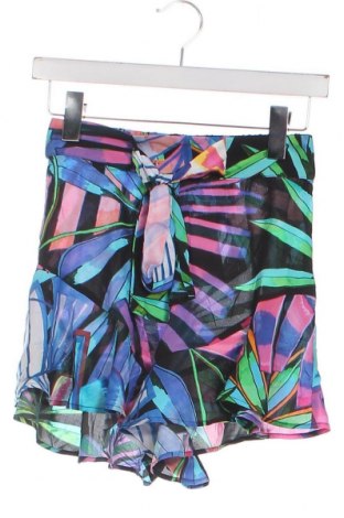 Дамски къс панталон Desigual, Размер S, Цвят Многоцветен, Цена 48,60 лв.