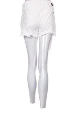 Pantaloni scurți de femei Ermanno Scervino, Mărime S, Culoare Alb, Preț 407,19 Lei