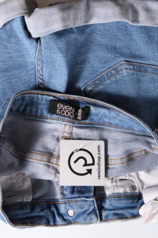 Дамски къс панталон Even&Odd, Размер S, Цвят Син, Цена 9,69 лв.