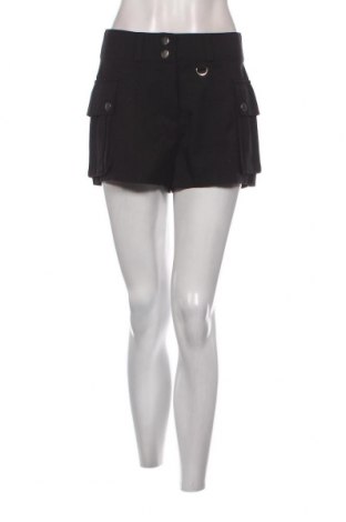 Дамски къс панталон Fb Sister, Размер M, Цвят Черен, Цена 11,40 лв.