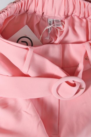 Дамски къс панталон Forever New, Размер XS, Цвят Розов, Цена 64,80 лв.