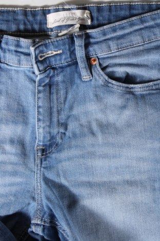 Дамски къс панталон H&M, Размер M, Цвят Син, Цена 18,82 лв.