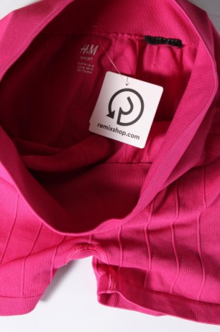 Pantaloni scurți de femei H&M, Mărime M, Culoare Roz, Preț 29,14 Lei