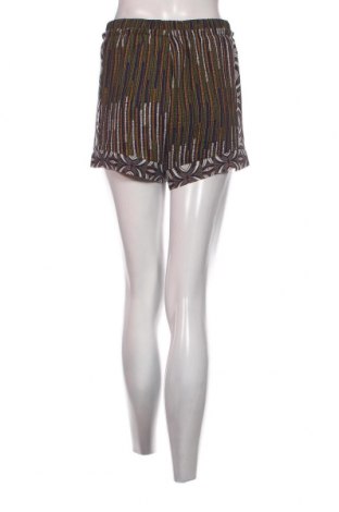 Pantaloni scurți de femei H&M Conscious Collection, Mărime S, Culoare Multicolor, Preț 21,86 Lei