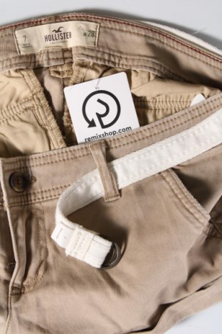 Дамски къс панталон Hollister, Размер L, Цвят Кафяв, Цена 40,10 лв.
