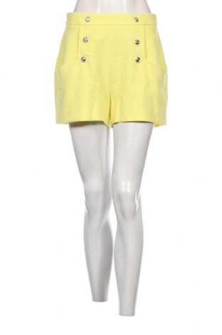 Γυναικείο κοντό παντελόνι Karen Millen, Μέγεθος M, Χρώμα Κίτρινο, Τιμή 58,76 €