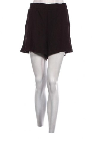 Γυναικείο κοντό παντελόνι Monki, Μέγεθος L, Χρώμα Μαύρο, Τιμή 10,72 €