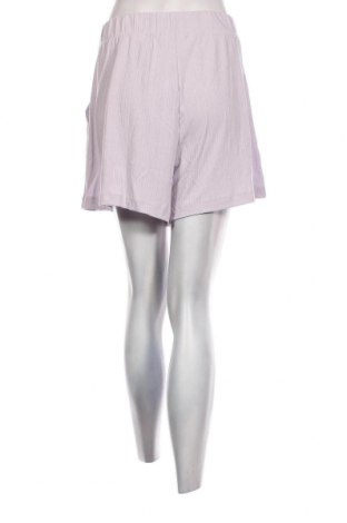 Γυναικείο κοντό παντελόνι Monki, Μέγεθος L, Χρώμα Βιολετί, Τιμή 7,92 €