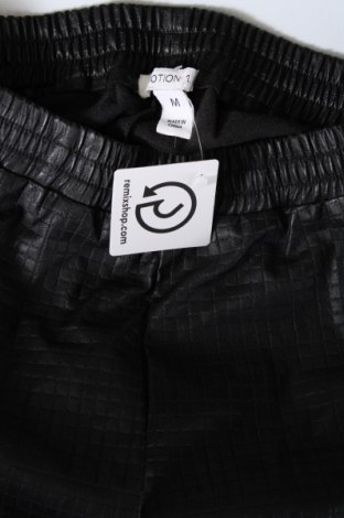Damen Shorts Notion 1.3, Größe M, Farbe Schwarz, Preis € 6,61