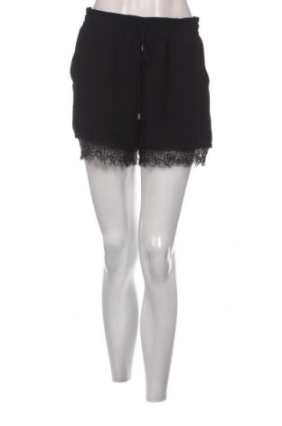 Γυναικείο κοντό παντελόνι ONLY, Μέγεθος M, Χρώμα Μαύρο, Τιμή 6,14 €