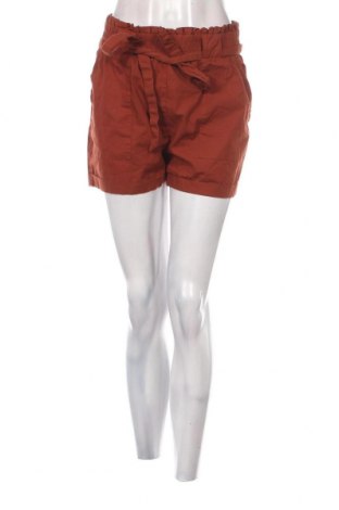 Γυναικείο κοντό παντελόνι ONLY, Μέγεθος M, Χρώμα Κόκκινο, Τιμή 10,67 €