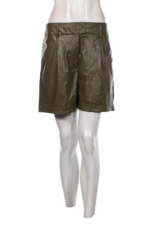 Γυναικείο κοντό παντελόνι ONLY, Μέγεθος M, Χρώμα Πράσινο, Τιμή 12,37 €